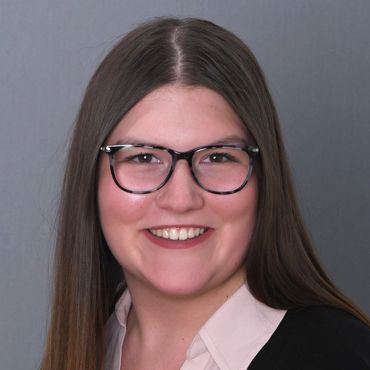 Kaylee Zeadow headshot